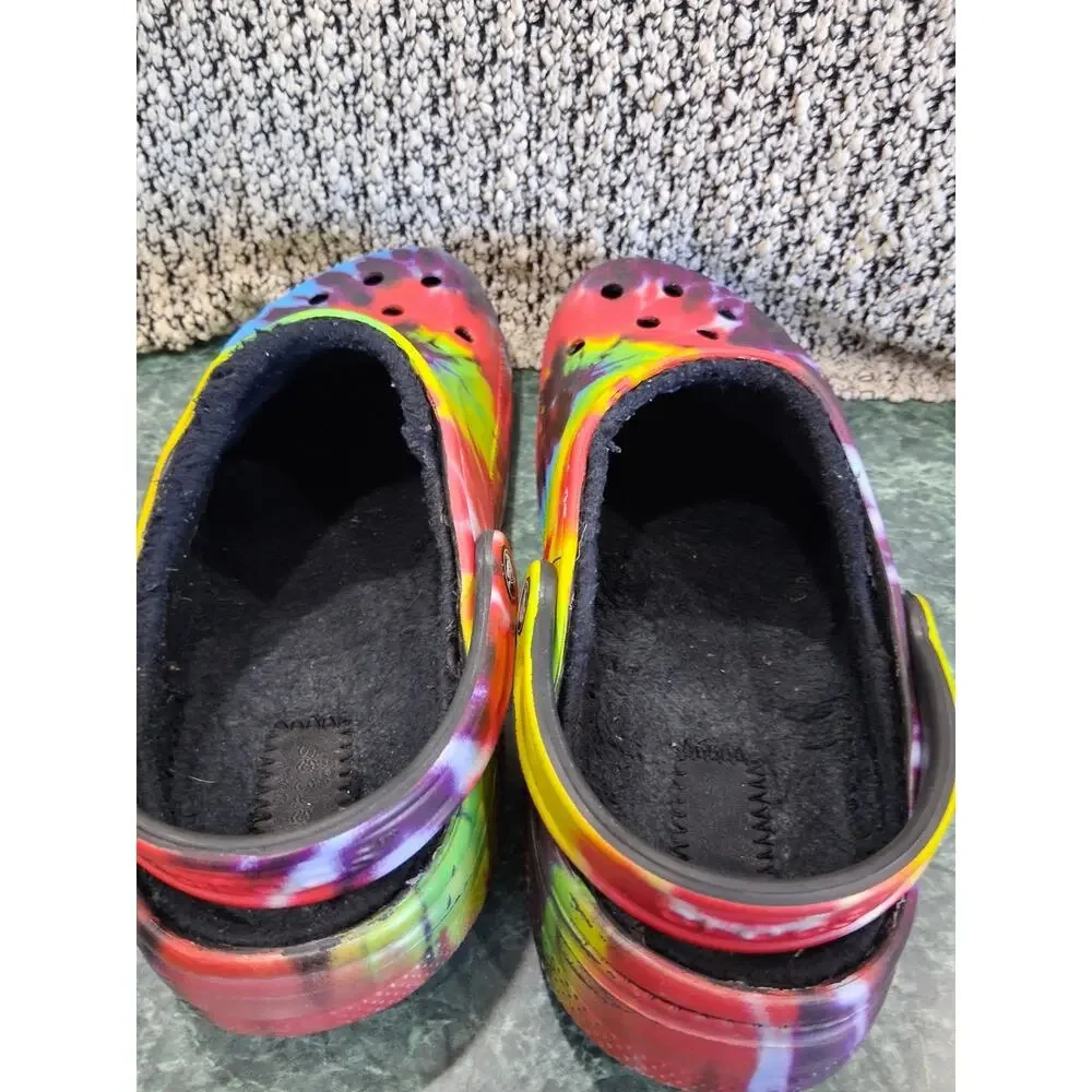 Crocs Unisex Classic Lined Slip On Clog Mens Sz 10 Tie Dye Multicolor Fuzzy Sole